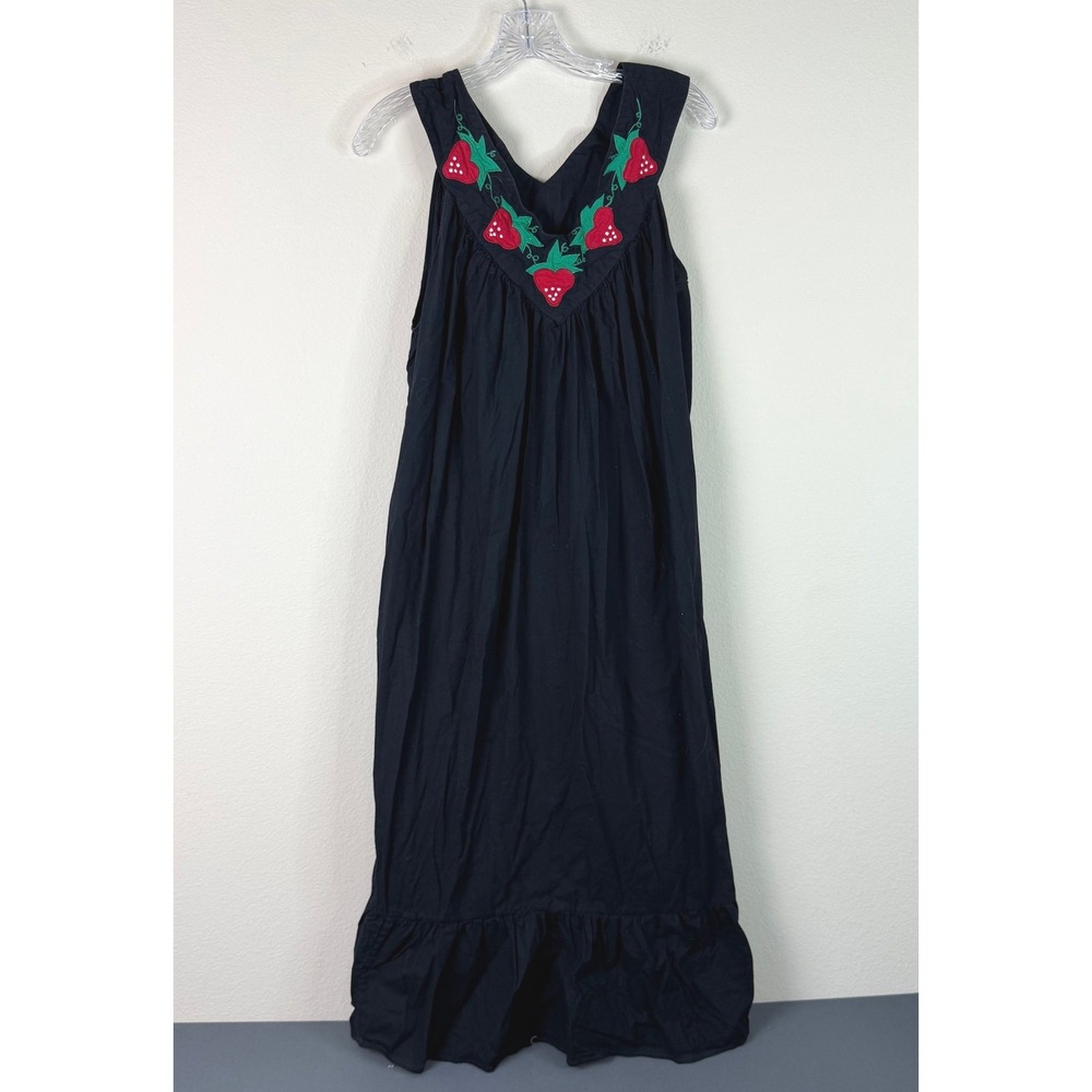 Soft Wind Dress Womens 2X Black Strawberry Applique Ruffle Hem Sleeveless Maxi